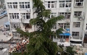 突發(fā)！青島一居民樓發(fā)生爆燃！已造1人死亡，7人受傷！3公里外有震感…